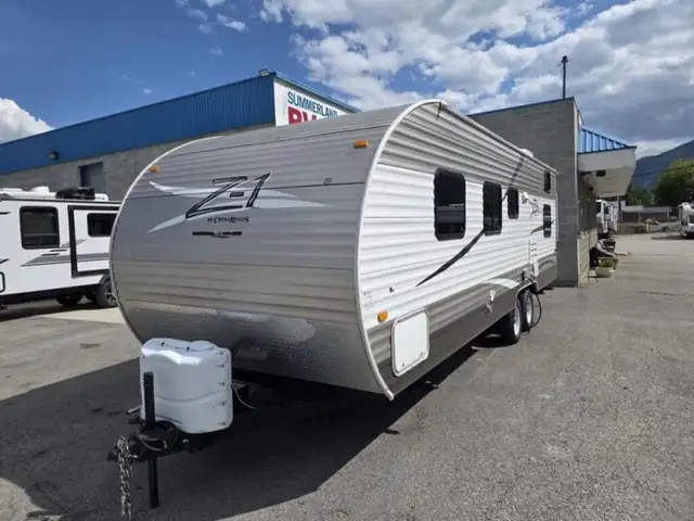 2013 Crossroads RV Z 1 ZT251BH in Travel Trailers & Campers in Penticton - Image 2