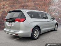 Only 25 Miles! This Chrysler Grand Caravan has a durable Regular Unleaded V-6 3.6 L/220 engine power... (image 4)