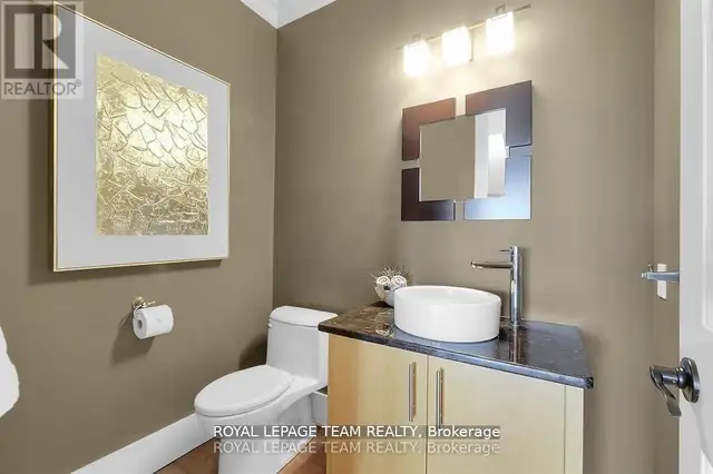 3886 ARMITAGE AVENUE Ottawa, Ontario in Houses for Sale in Ottawa - Image 19