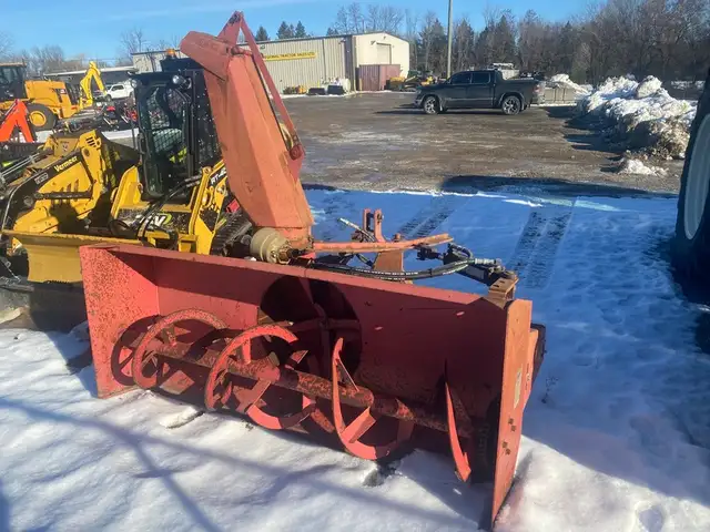 MK Martin SB87 SnowBlower for sale in Heavy Equipment in Hamilton - Image 3