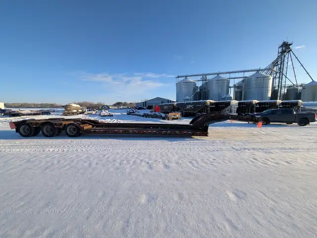 2002 KNIGHT 120 IN in Farming Equipment in Moose Jaw - Image 2
