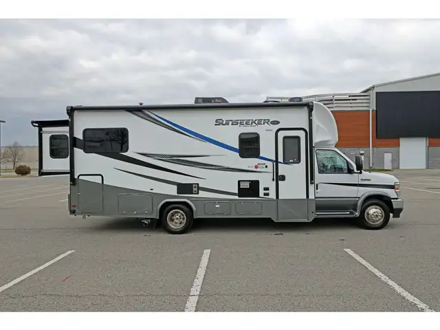 2026 Forest River Sunseeker NEUF 2500 Classe C /B+ Skirt paint + in RVs & Motorhomes in Laval / North Shore - Image 36