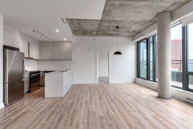 650 rue Wellington — photo 1
