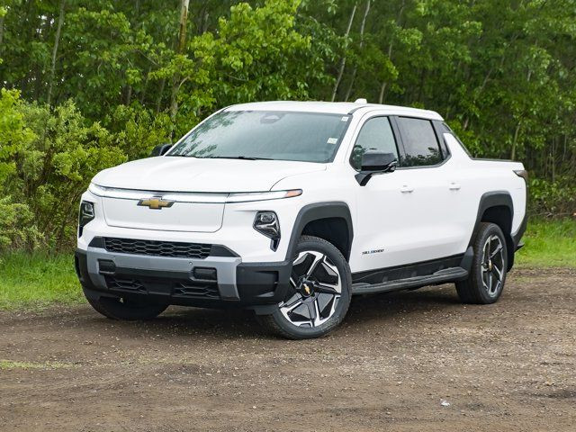 2025 Chevrolet Silverado EV HD Extended Range LT in Cars & Trucks in Edmonton