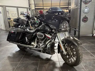 Oppotunity doesn't knock it RUMBLES!!! Looking for a Have you always wanted a Harley? Financing and...