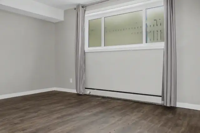 Oliver Apartment For Rent | Kane Apartments in Long Term Rentals in Edmonton - Image 17