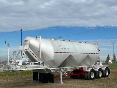 2006 Tremcar 1,410 Cubic ft Dry Bulk / Pneumatic Tank Trailer Comes with fresh safety Aluminum tank...
