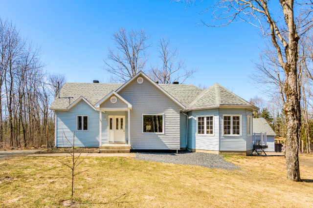 maison à vendre avec érablière 74 acres dans Maisons à vendre  à Sherbrooke