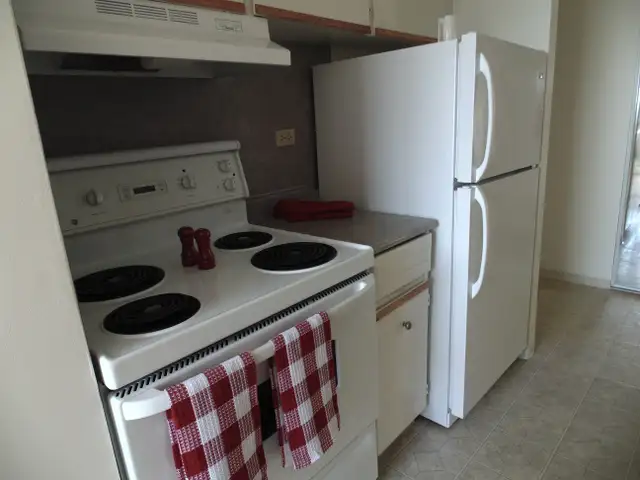 Chateau 100 - 72 Donald Street62863770512642122