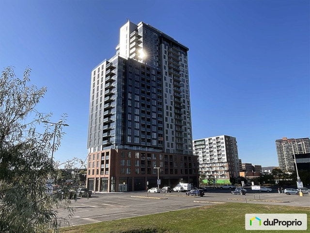 $499,000 - Condominium for sale in Longueuil (Vieux-Longueuil) — photo 1