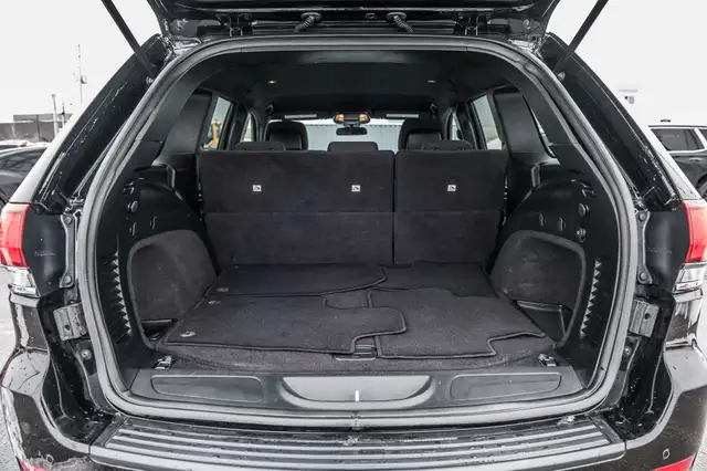 2020 Jeep Grand Cherokee Laredo * V6 * Jamais accidenté * Toujou in Cars & Trucks in City of Montréal - Image 13