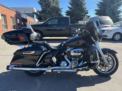 Check out this 2019 CANADIAN Harley-Davidson Electra Glide Standard 107ci with only 34,733kms. Be su...