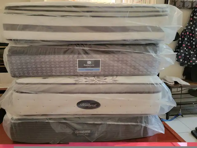 ⚜️ LIGHTLY QUEEN DOUBLE AND SINGLE SIZE USED MATTRESSES in Beds & Mattresses in Delta/Surrey/Langley - Image 8