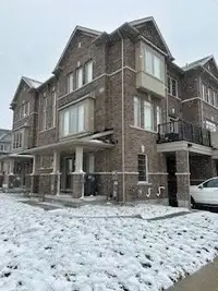 3BR 3WR Att/Row/Twn... in Brampton near Mayfield And Chinguacous