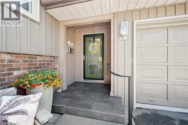 1 PINTAIL Drive Elmira, Ontario in Houses for Sale in Kitchener / Waterloo - Image 6