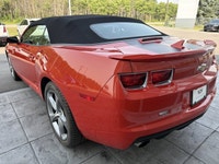 6.2L V8 Engine | 6-Speed Manual Transmission | Rear-Wheel Drive | 2SS Trim | Power Convertible Top |... (image 5)