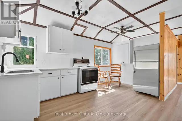 1948 TINY BEACHES ROAD S Tiny, Ontario in Houses for Sale in Oakville / Halton Region - Image 40