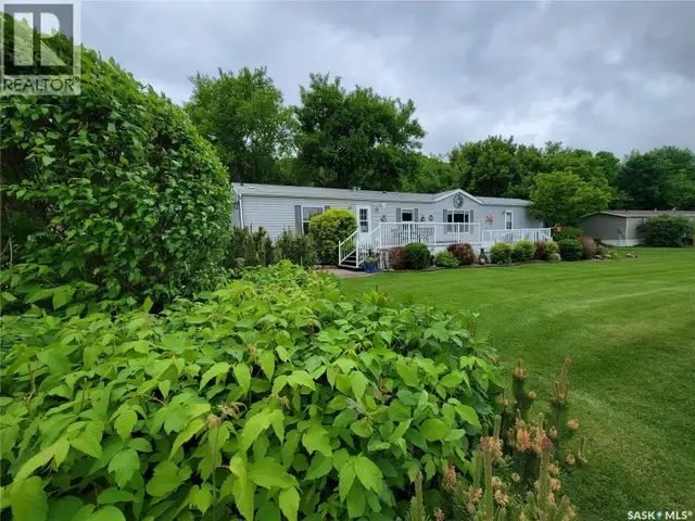 Catherine Road acreage Katepwa Beach, Saskatchewan in Houses for Sale in Regina - Image 30
