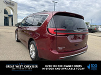 This Chrysler Pacifica delivers a Regular Unleaded V-6 3.6 L/220 engine powering this Automatic tran... (image 4)