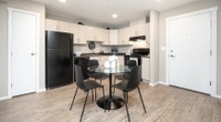 Broadstreet’s Highland Views Apartments offers 1, 2, and 3-bedroom pet-friendly apartments for rent... (image 4)