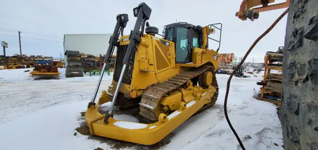 D8T - 2012 in Heavy Equipment in Saskatoon - Image 7