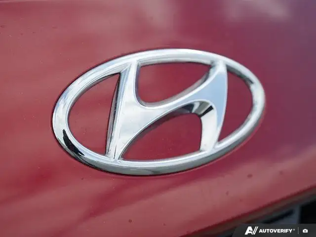 2023 Hyundai Kona Preferred | AWD | Heated Seats in Cars & Trucks in Windsor Region - Image 10