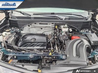 Look at this certified 2021 Buick Encore GX Essence AWD | Leather | Sunroof | CarPlay | Android Auto... (image 8)