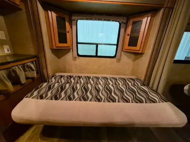 2014 Cruiser RV Shadow Cruiser 195RBS in Travel Trailers & Campers in Thetford Mines - Image 17