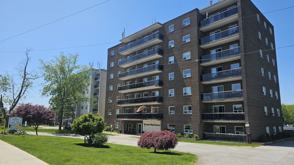 Victoria Park Tower and Imperial Tower Apartments - 2 Bedroom Ap 2