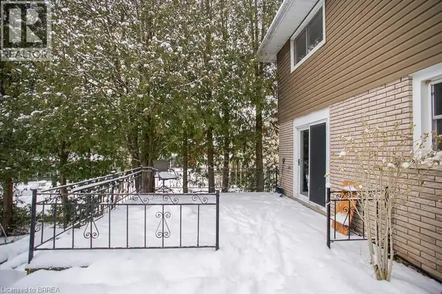 104 HILLSIDE Avenue Delhi, Ontario in Houses for Sale in Norfolk County - Image 34