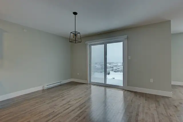 2Bed/2Bath Corner Unit w/Balcony!  Available Nov. 1, 307-50 Lian in Long Term Rentals in Fredericton - Image 9