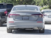 Experience the perfect blend of advanced hybrid efficiency, sporty design, and premium refinement wi... (image 5)