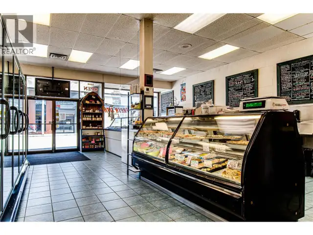3408 31 Avenue Vernon, British Columbia in Commercial & Office Space for Sale in Vernon - Image 8