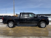 AMVIC Licensed Dealer * Duramax Diesel * Bose Sound System * Heated Front Seats * Power Sunroof * Po... (image 8)