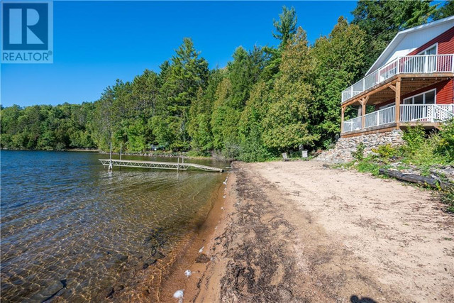 108 KUBISHACK LANE UNIT#A Barry's Bay, Ontario in Houses for Sale in Petawawa - Image 2