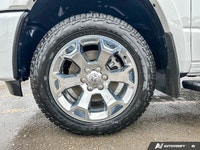 *Heated Seats | Heated Steering Wheel | Off Road Group | Sport Appearance Package | Clean Carfax | F... (image 9)