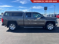 The 2014 GMC Sierra 1500 SLE 4WD Double Cab Standard Box combines bold GMC styling, proven V8 power,... (image 5)