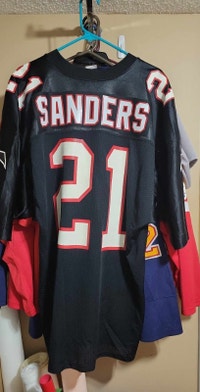 Assorted NFL Football jersey';s Falcons / Steelers St. Catharines Ontario Preview