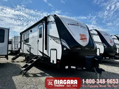 Specifications RV type Travel Trailer stock no FR1716 status New sleeps 4 person(s) length 28.0 ft....