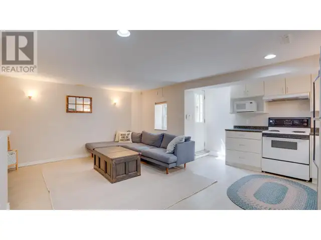 2302 23 Avenue Vernon, British Columbia in Houses for Sale in Vernon - Image 29