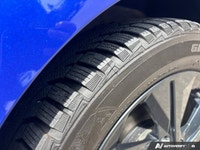 This Hyundai Elantra boasts a Regular Unleaded I-4 2.0 L/122 engine powering this Variable transmiss... (image 9)