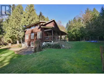The perfect blend of privacy & close proximity to amenities. This 9.98 acre farm measures 347' X 127...