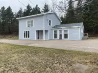 Antigonish: Family home in a great location!