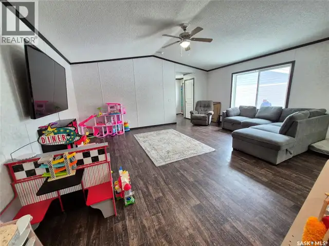 151 2nd AVENUE Bengough, Saskatchewan in Houses for Sale in Moose Jaw - Image 14