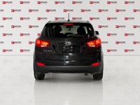 This 2014 Hyundai Tucson GLS gives you that confident, easygoing feeling every time you get behind t... (image 4)