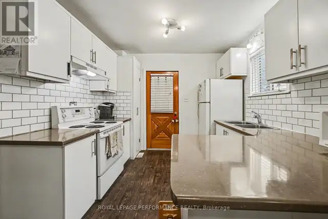 414 GILLESPIE AVENUE Cornwall, Ontario in Houses for Sale in Cornwall - Image 6