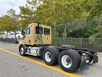 2019 FREIGHTLINER T11664ST;Heavy Duty Trucks - CONVENTIONAL W/O SLEEPER MANAGERS SPECIAL Penske Loca... (image 4)
