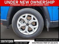 Experience the Jeep Compass North with only 20655 km on the odometer. Finished in a sleek Hydro Blue... (image 6)