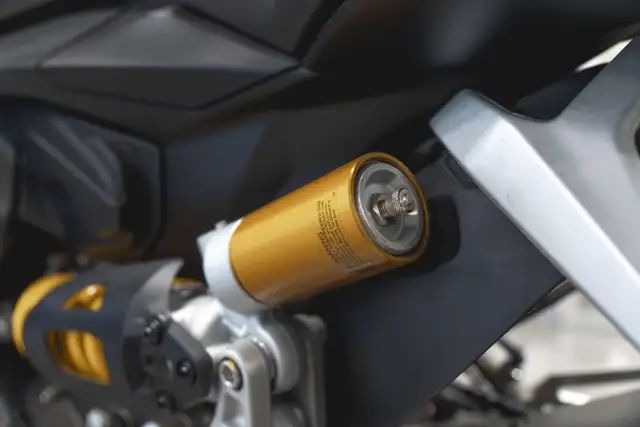 2025 Ducati Panigale V2 *BAS KMs!*553399213663856647
