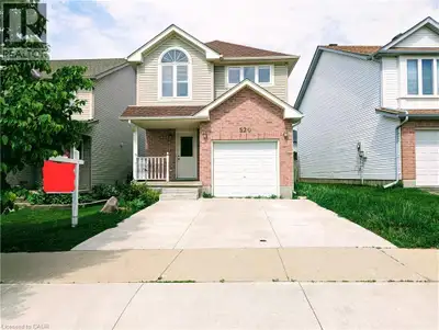 Welcome to 520 Chablis Drive, Waterloo! Vacant house, Whole house newly painted, ready to move in ,...